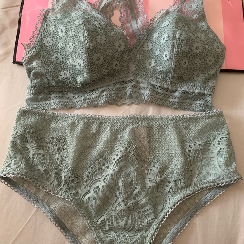 Victoria’s Secret Bralette and panty set